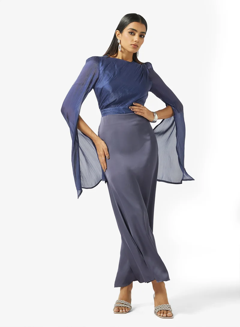 خزانة Drape Dress With Slit Sleeves